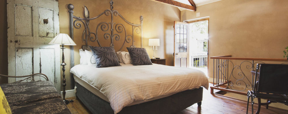เดอ คัมพานยี เกสต์ เฮาส์ Bed & Breakfast สเวลเลนดาม ภายนอก รูปภาพ