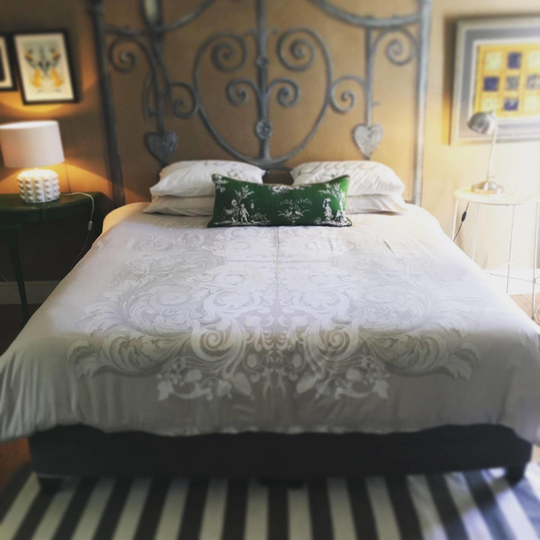 เดอ คัมพานยี เกสต์ เฮาส์ Bed & Breakfast สเวลเลนดาม ภายนอก รูปภาพ